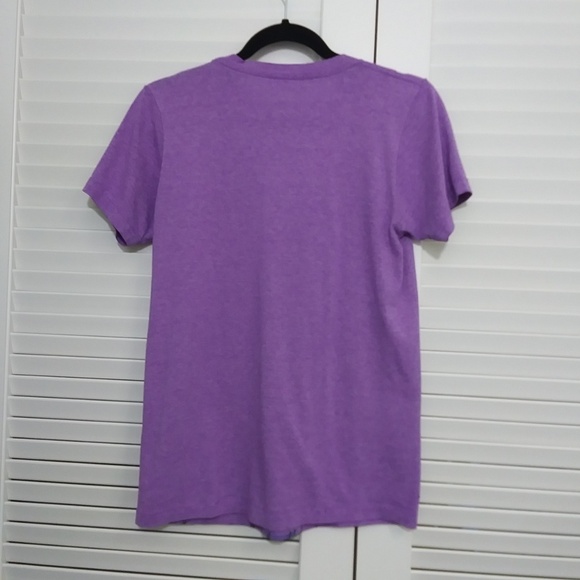 Disney Tee Shirt Goofy Purple Short Sleeves Womens Small - Picture 4 of 7